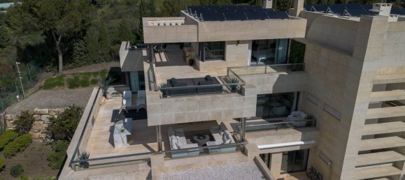 3 غرف نوم بانتهاوس في Marbella, Spain رقم 147618 36