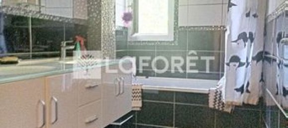 3 bedrooms Apartment in Neuilly-sur-Marne, France No. 354476 2