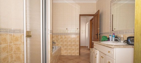 4 bedrooms Villa in Lagoa, Portugal No. 126624 14