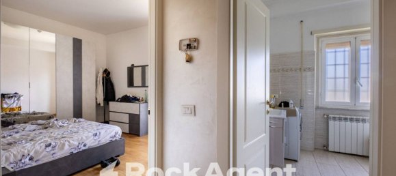 2 bedrooms Apartment in Rome, Italy No. 319539 10