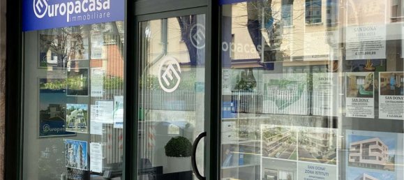 Dúplex de 3 habitaciónes en San Donà di Piave, Italy No. 308041 34