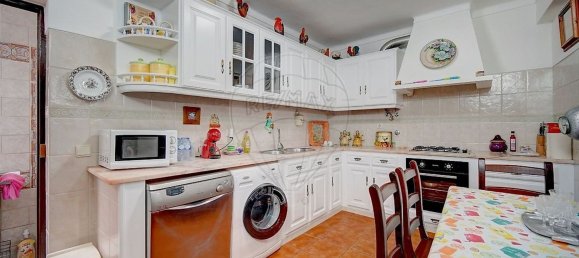 3 bedrooms House in Sesimbra, Portugal No. 170675 18