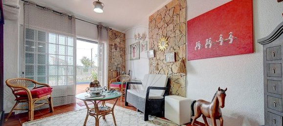 3 bedrooms House in Sesimbra, Portugal No. 170675 7