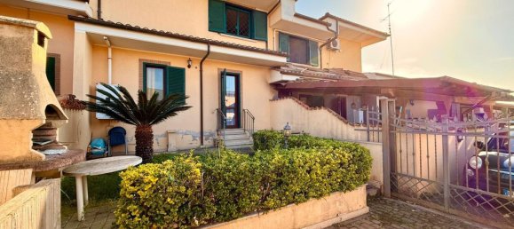 Casa de 4 divisões em Ardea, Italy N.º 9604 14