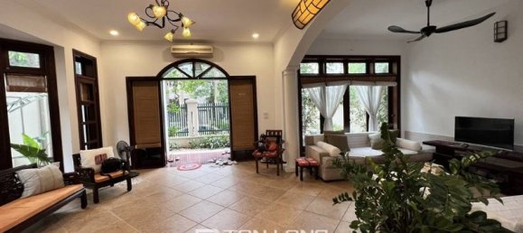 5 bedrooms House in Tay Ho, Vietnam No. 548 4