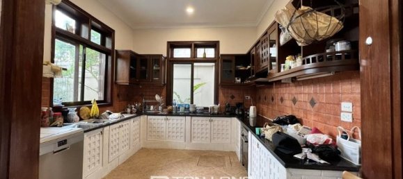 5 bedrooms House in Tay Ho, Vietnam No. 548 8