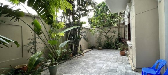 5 bedrooms House in Tay Ho, Vietnam No. 548 29