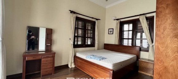 5 bedrooms House in Tay Ho, Vietnam No. 548 18