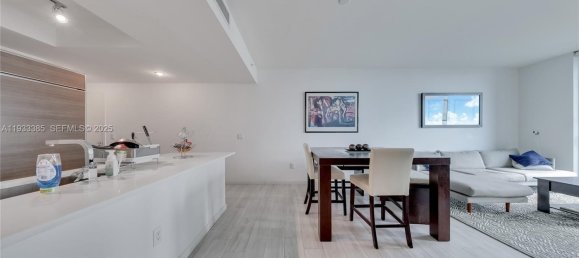 2 Schlafzimmer Gewerbliche Immobilien in Miami, USA, Nr. 614639 18