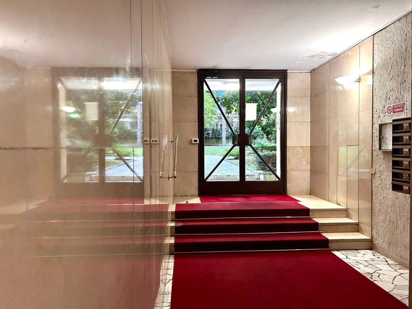 2 rooms Apartment in Milan, Italy No. 262273