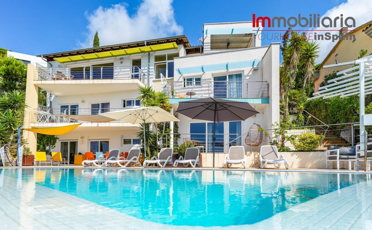 Villa de 5 dormitorios en Lloret de Mar, Spain No. 278519