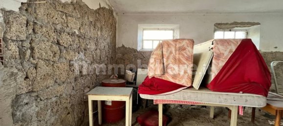 2 Schlafzimmer Haus in Manciano, Italy, Nr. 301076 10