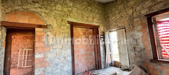 2 Schlafzimmer Haus in Manciano, Italy, Nr. 301076 14