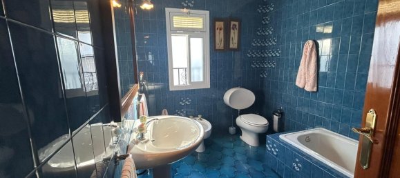 4 bedrooms House in Antequera, Spain No. 171881 17