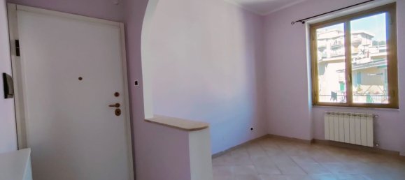 3 rooms Apartment in Genoa, Italy No. 91598 11