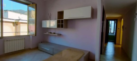 3 rooms Apartment in Genoa, Italy No. 91598 21