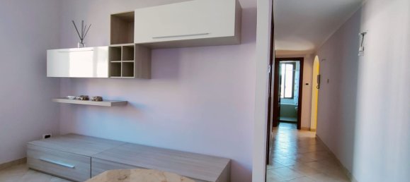 3 rooms Apartment in Genoa, Italy No. 91598 9