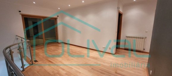 4 bedrooms House in Loures, Portugal No. 138778 21