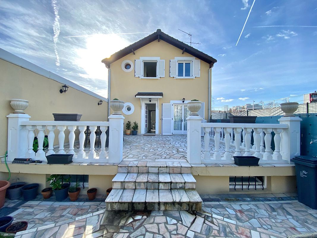 Casa T4 em Nanterre, France N.º 115506