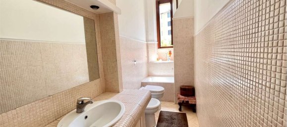 3غرفة شقة في Milan, Italy رقم 261224 17