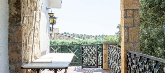 3 bedrooms House in Valdemorillo, Spain No. 148678 11