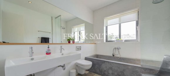 4 غرف نوم فيلا في Mellieha, Malta رقم 9720 40