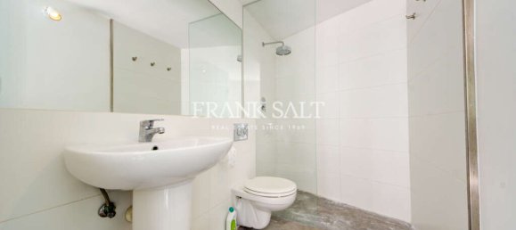 4 غرف نوم فيلا في Mellieha, Malta رقم 9720 46