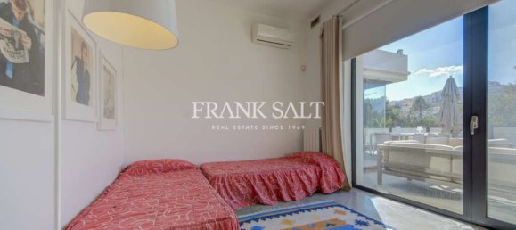 4 غرف نوم فيلا في Mellieha, Malta رقم 9720 38