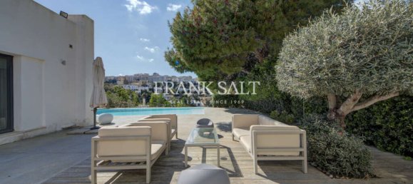 4 غرف نوم فيلا في Mellieha, Malta رقم 9720 4