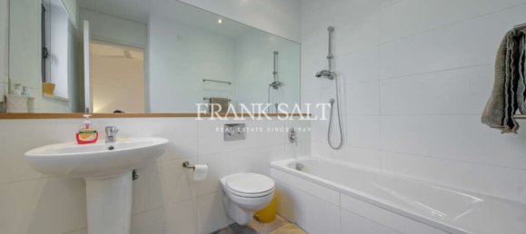 4 غرف نوم فيلا في Mellieha, Malta رقم 9720 44