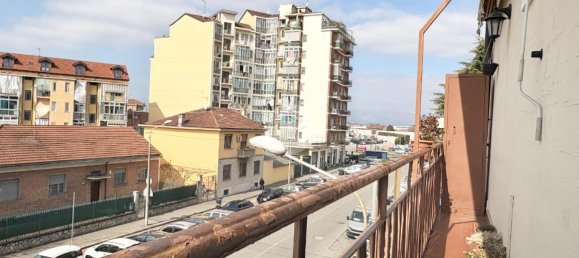 4 rooms Apartment in Turin, Italy No. 39844 6