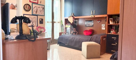 4 rooms Apartment in Turin, Italy No. 39844 17