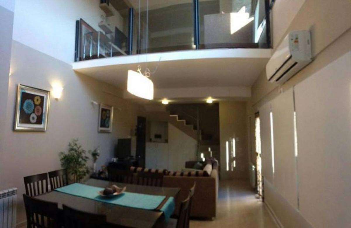 2 bedrooms Commercial property in Cordoba, Argentina No. 27410