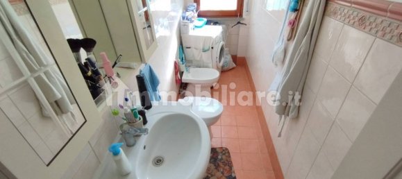Apartamento de 3 dormitorios en Quarrata, Italy No. 77864 22