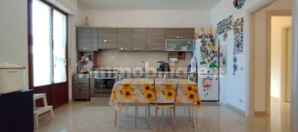 Apartamento de 3 dormitorios en Quarrata, Italy No. 77864 8