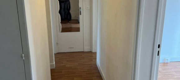 2 chambres Appartement à Le Plessis-Robinson, France No. 334305 3