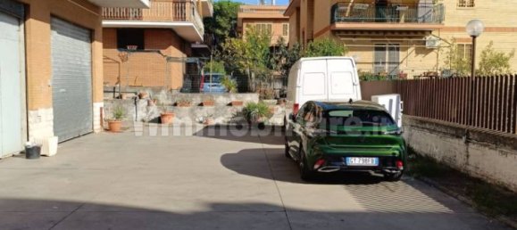 1-Zimmer Gewerbliche Immobilie in Rome, Italy, Nr. 375566 7