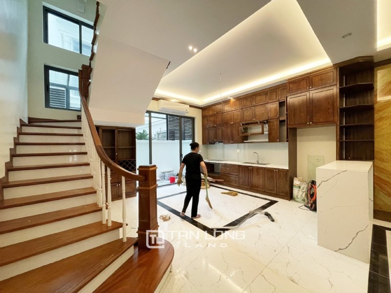 3 غرف نوم فيلا في Long Bien, Vietnam رقم 801