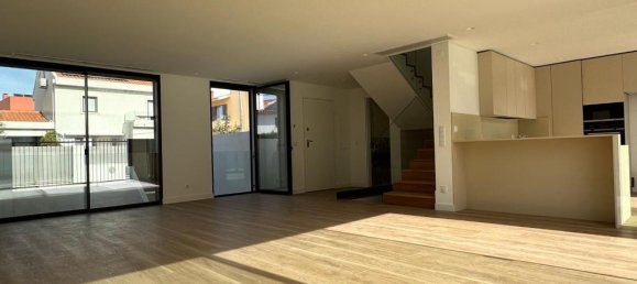 4 bedrooms Villa in Cascais, Portugal No. 171502 18