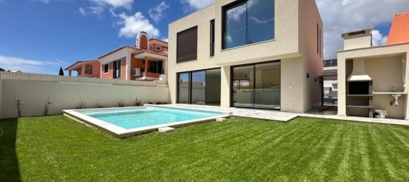 4 bedrooms Villa in Cascais, Portugal No. 171502 4