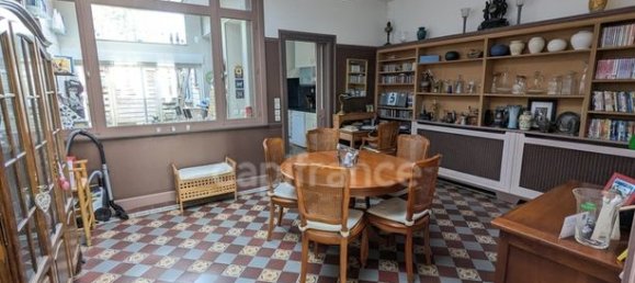 4 bedrooms House in Tourcoing, France No. 277688 2