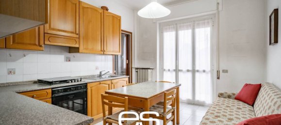 2 bedrooms Apartment in Besana in Brianza, Italy No. 225620 7