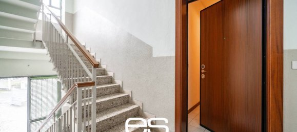 2 bedrooms Apartment in Besana in Brianza, Italy No. 225620 4