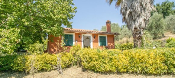 2غرفة منزل في Stimigliano, Italy رقم 110358 3