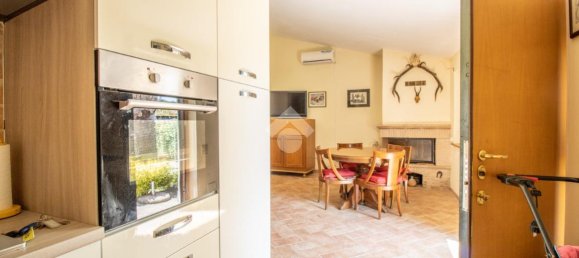 2غرفة منزل في Stimigliano, Italy رقم 110358 9