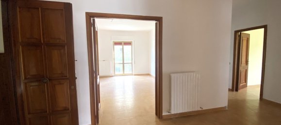 5غرفة شقة في Vibo Valentia, Italy رقم 140742 12