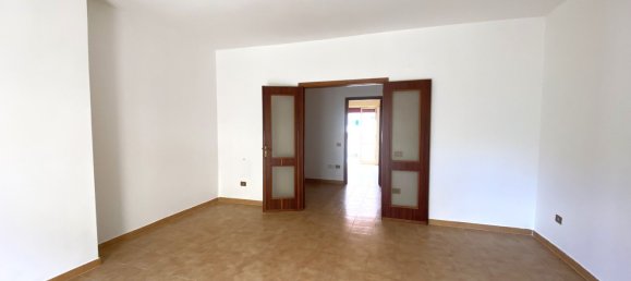 5غرفة شقة في Vibo Valentia, Italy رقم 140742 3