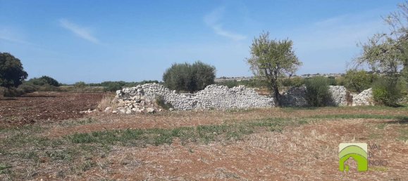 Дом с 10 комнатами в Модика, Италия № 128668 16