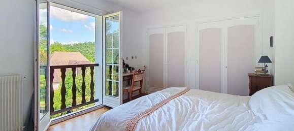 4 bedrooms House in Jurancon, France No. 311537 10
