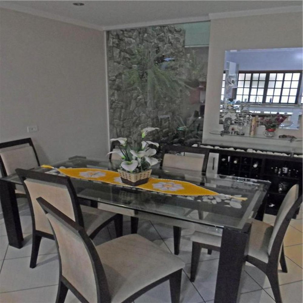 4 bedrooms House in Sao Paulo, Brazil No. 468067